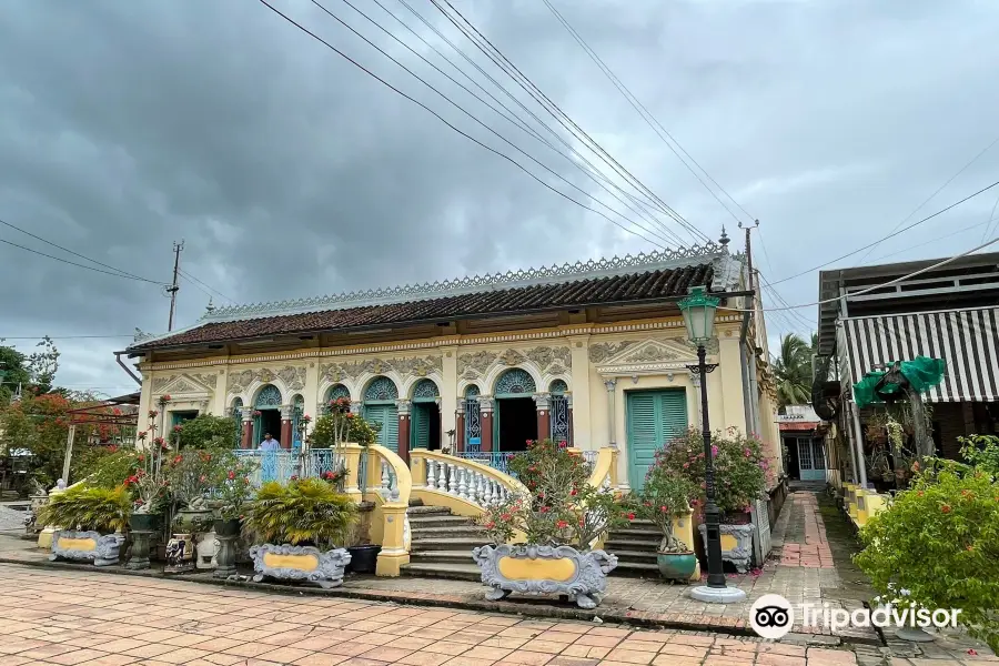 Binh Thuy Ancient House