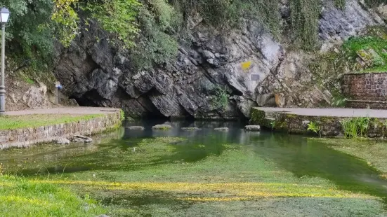 Parque y Nacimiento de La Fuentona en Ruente