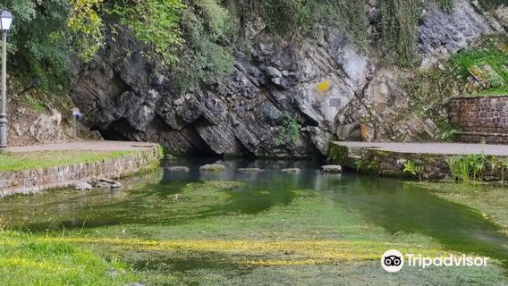 Parque y Nacimiento de La Fuentona en Ruente
