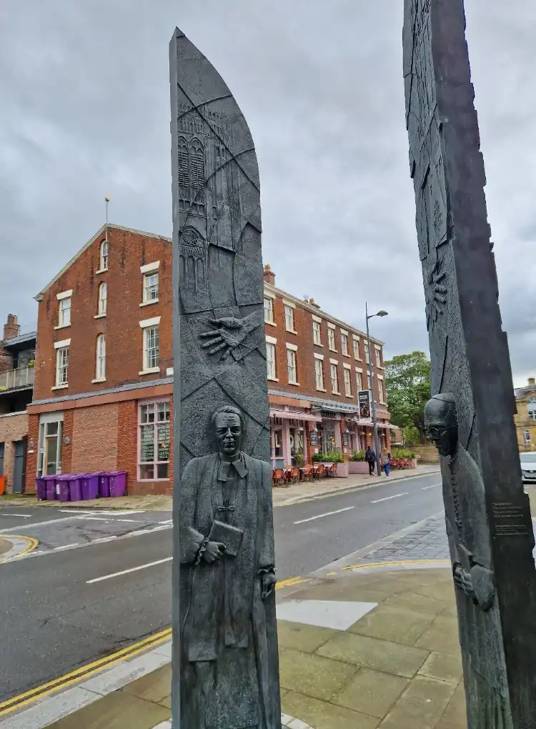 Hotels near Sheppard-Worlock