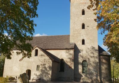 Skanela kyrka