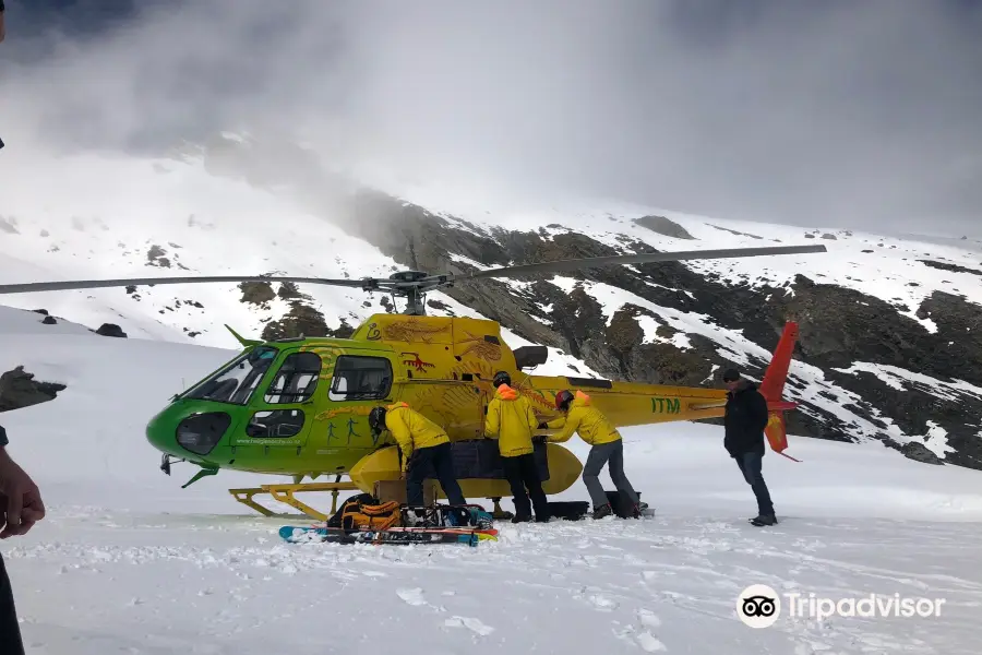 Alpine Heliski