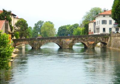 Ponte Romano