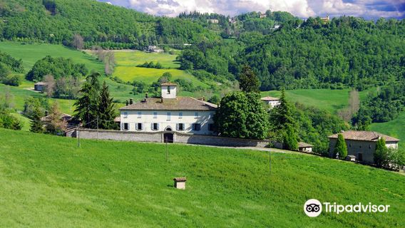 Villa e Corte Fortificata Caula