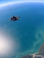 Cairns Skydivers - 1300 SKYDIVE