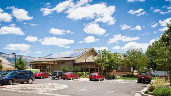 Parachute Branch Library