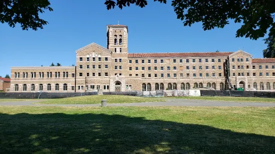 Saint Edward State Park