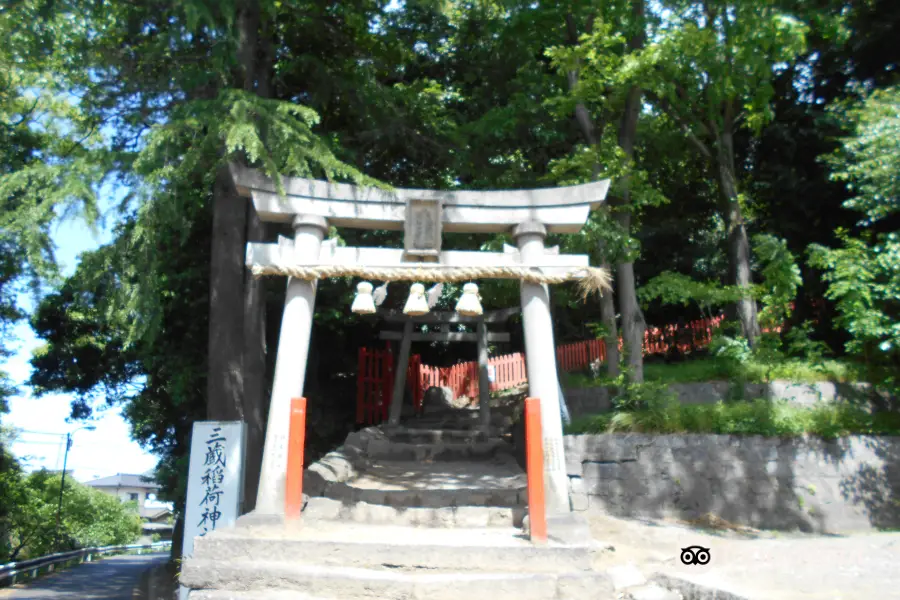 Sanzo Inari Shrine