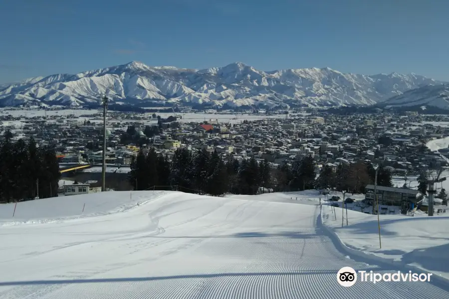 Koide ski resort