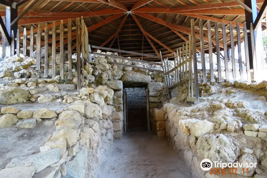 Mycenaean Tholos Tomb