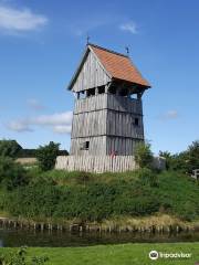 Museum Turmhügelburg Luetjenburg