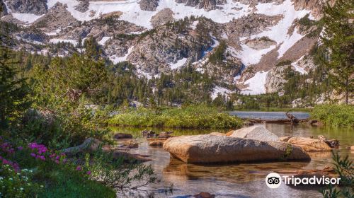 Crystal Lake Trailhead