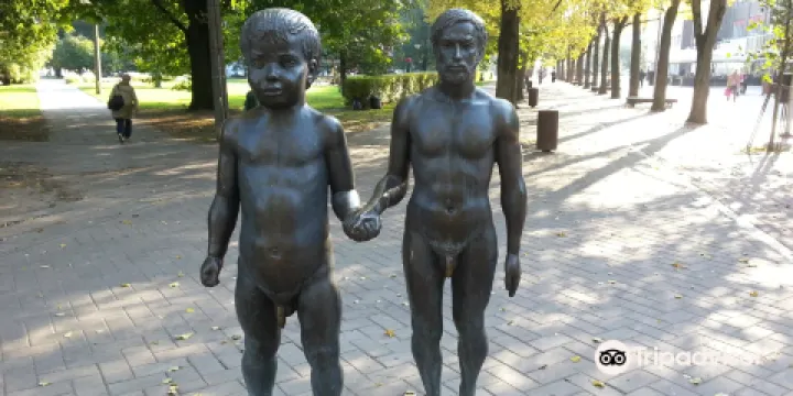 Father and Son' sculpture