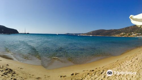 Platis Gialos海灘