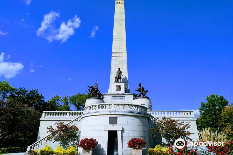 Lincoln Tomb & War Memorials