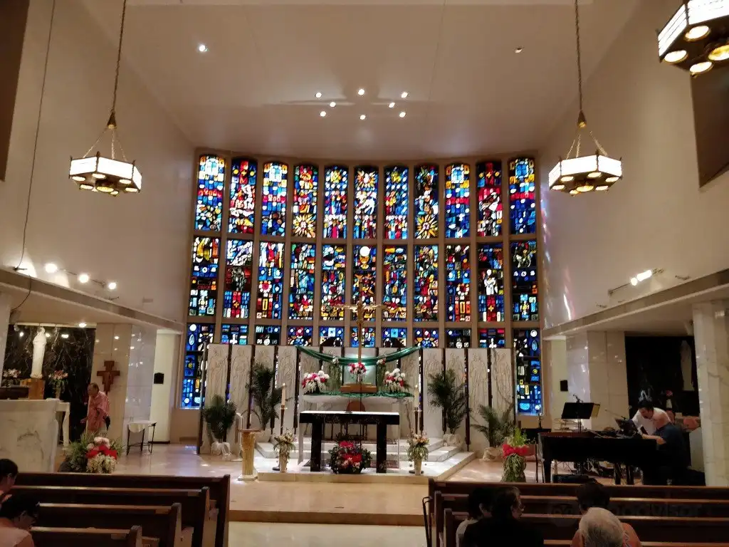 Hotels near Shrine of Saint Anthony