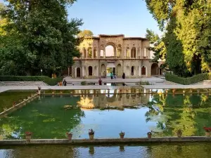 Shahzadeh Mahan Historical Garden