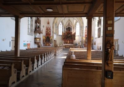 Katholische Pfarrkirche Sankt Johann Baptist
