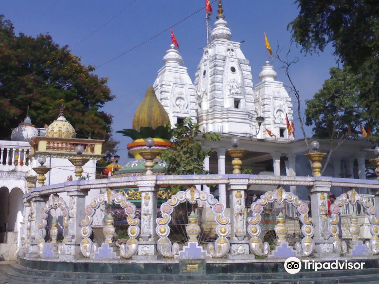 Shri Ganpati Mandir Khajrana Indore