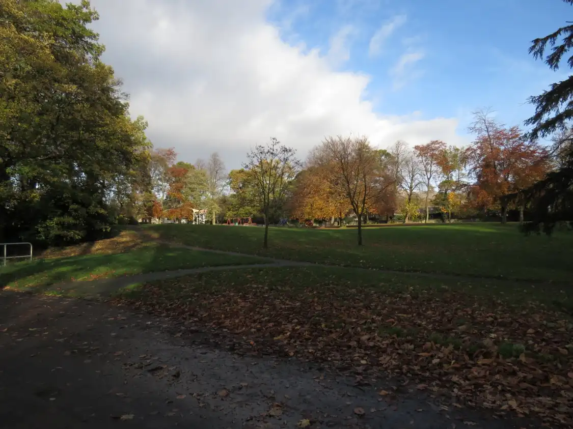 Hotels near Greenfield Park