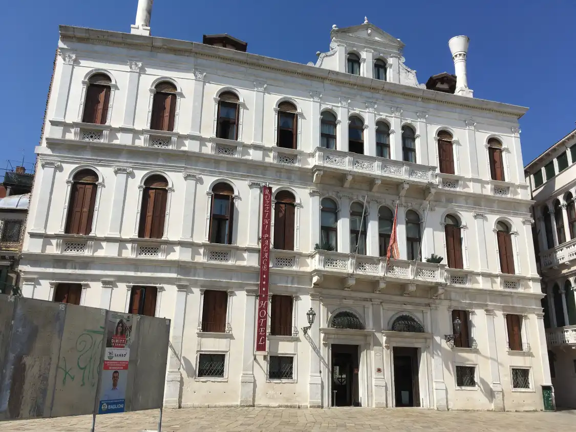 Hotel in zona Palazzo Ruzzini Priuli