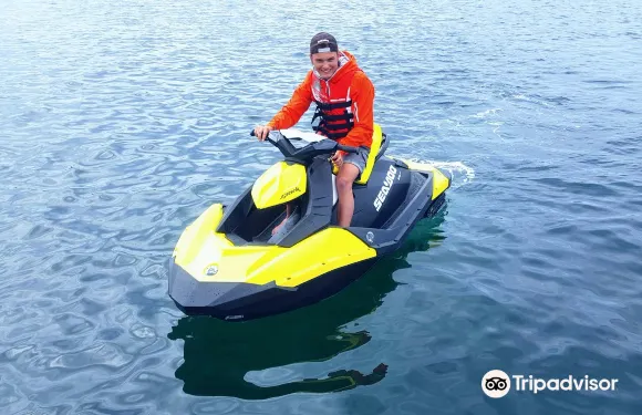 亨尼布斯特讓德