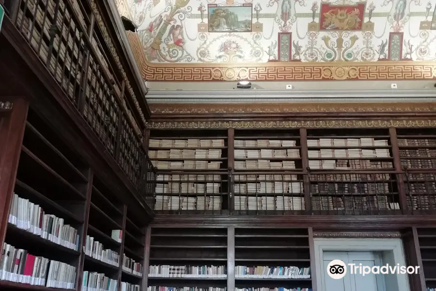 維托里奧·埃馬努埃萊三世國家圖書館