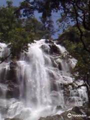 Cachoeira das Laranjeiras - Tapiraí/MG