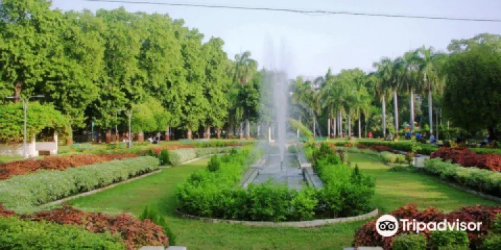 Sayaji Garden