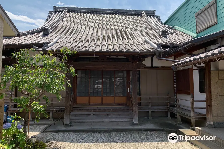 Sentaku-ji Temple