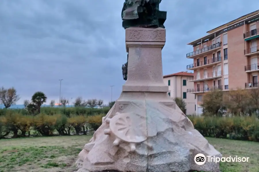 Monumento a Benedetto Brin