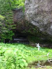 Maccaus Cave