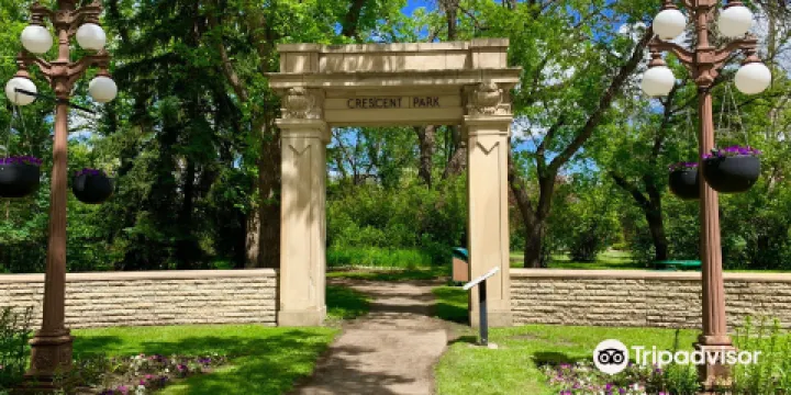 Crescent Park