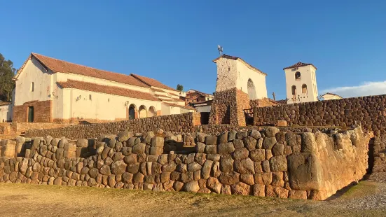 Complejo Arqueologico Chinchero