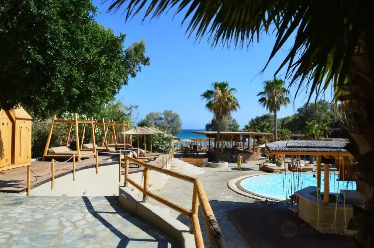 Hotels near Punda Coast