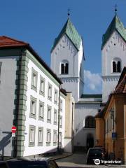 Kloster Niedernburg