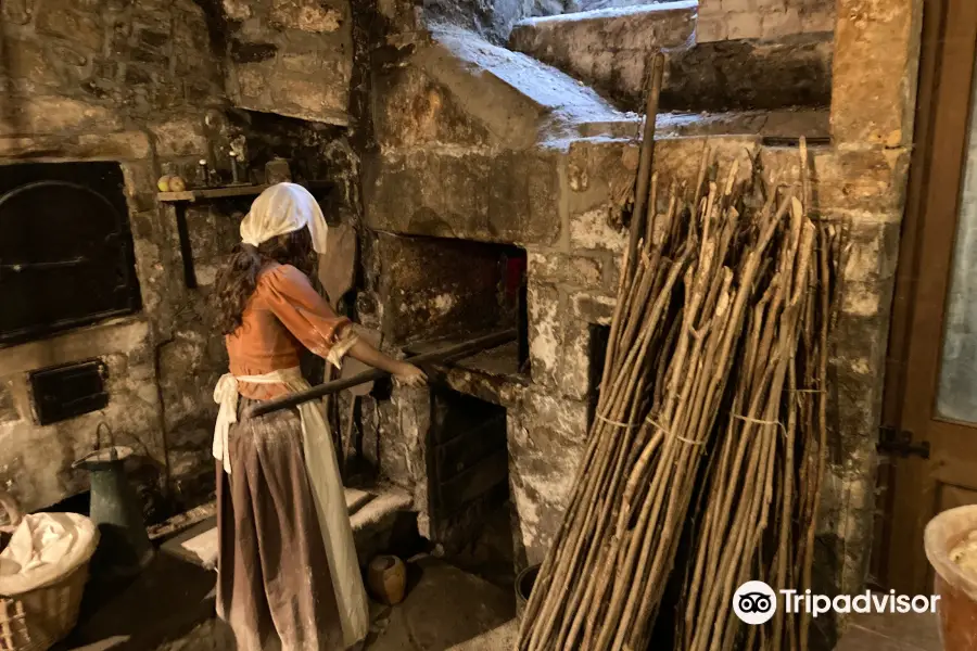 Sally Lunn’s Historic Eating House & Museum