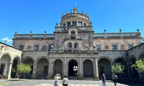 Cabañas Museum