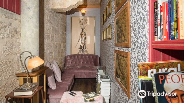 Marvlvs Library Jazz Bar