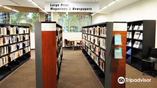 Burlington Public Library - Central Branch