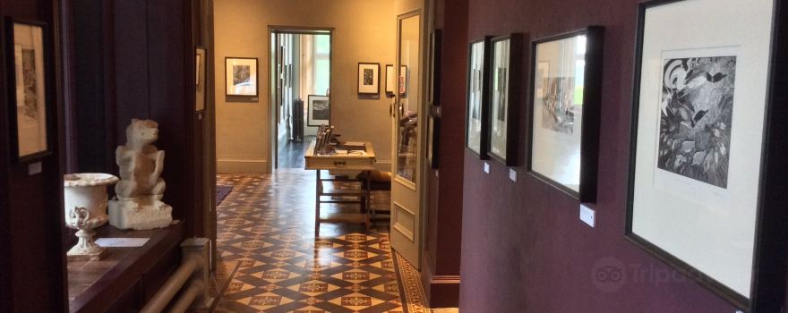 Ffin y Parc Gallery