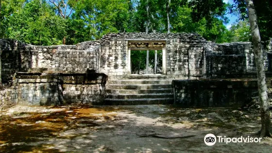 Balamkú Archaeological Zone