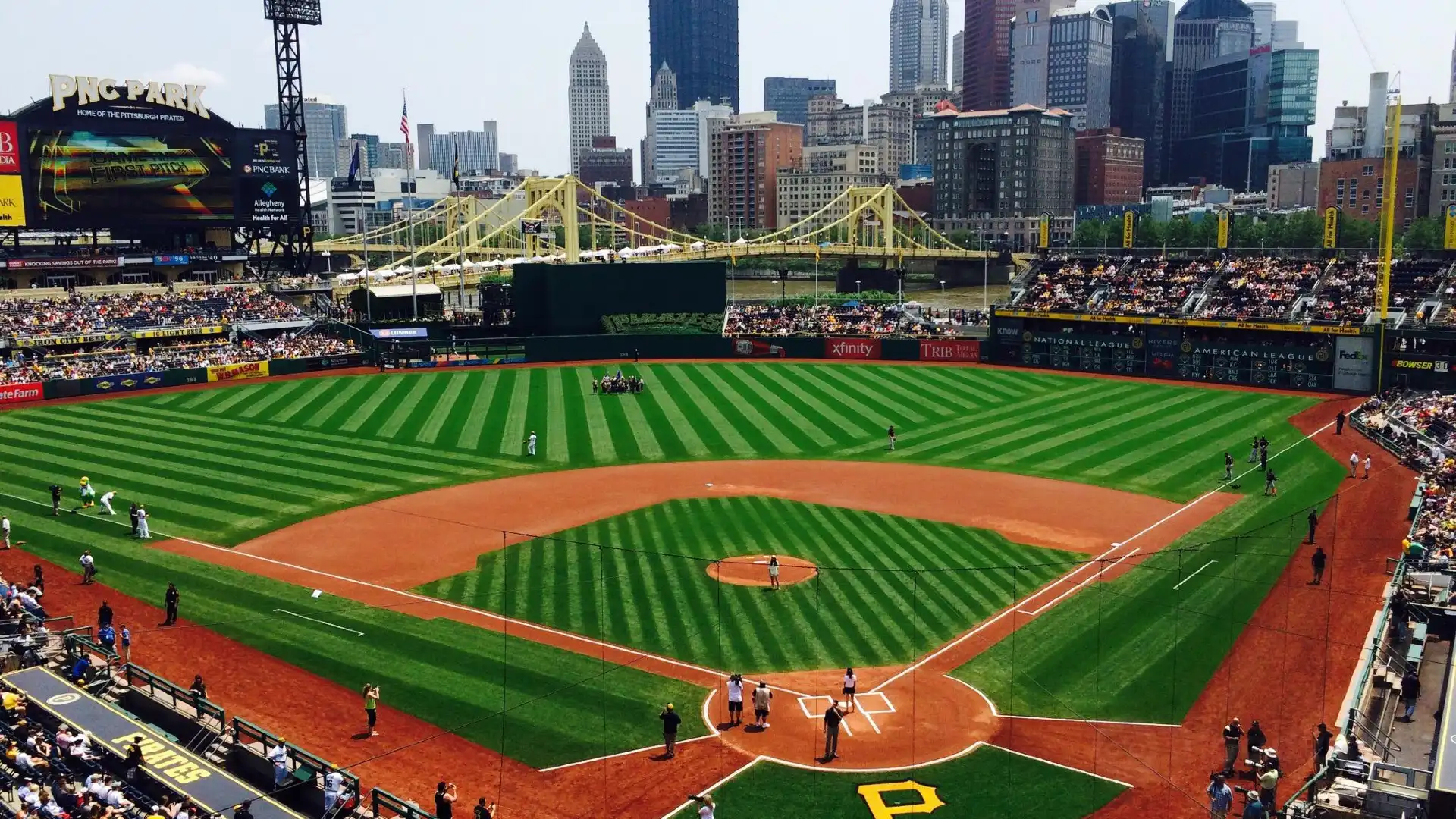 Hotels near PNC Park