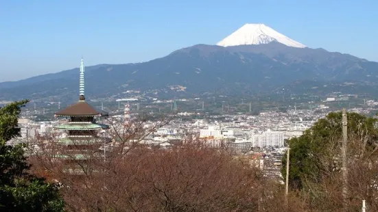 香貫山