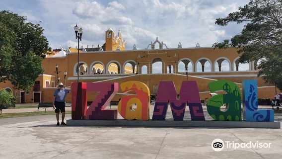 Piramide de Kinich Kak Moo