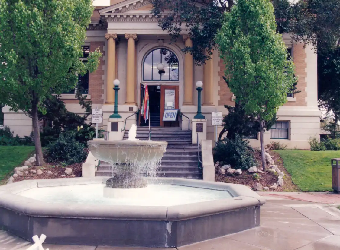 Отели рядом с достопримечательностью «Carnegie Museum»