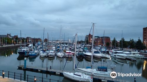 Hull Waterside & Marina