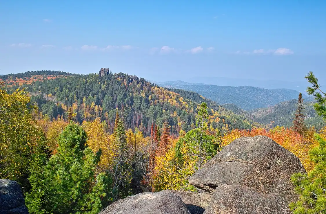 Hotels near Stolby National Park