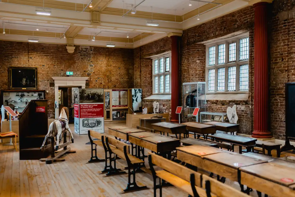Hands on History Museum附近的飯店