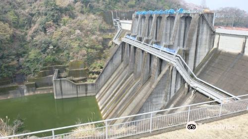 県立津久井湖 城山公園